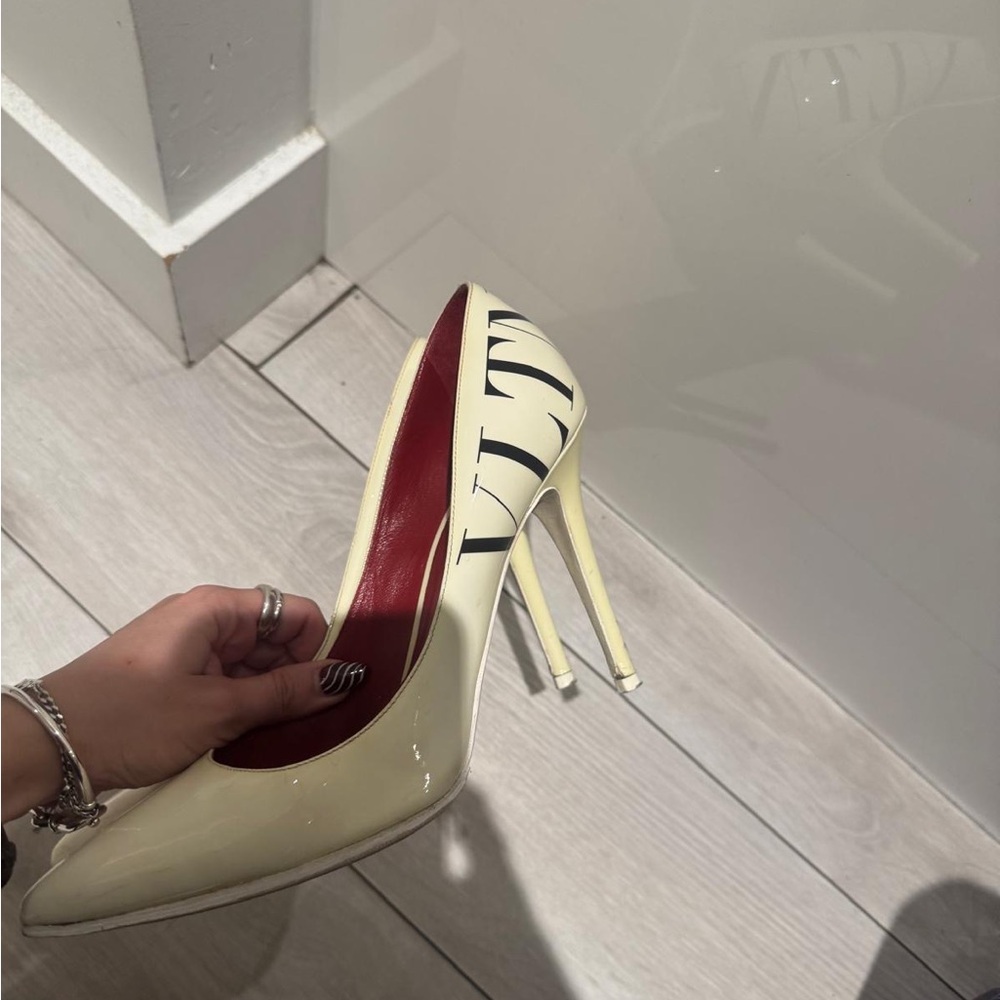 Valentino Cream and Red Heels with Elegant Design